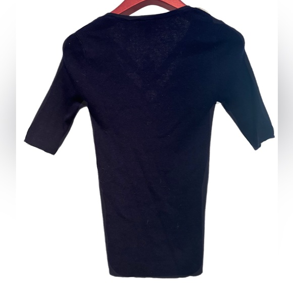 Express | Ribbed Fitted V-neck Sweater - Navy | Small - Picture 2 of 4